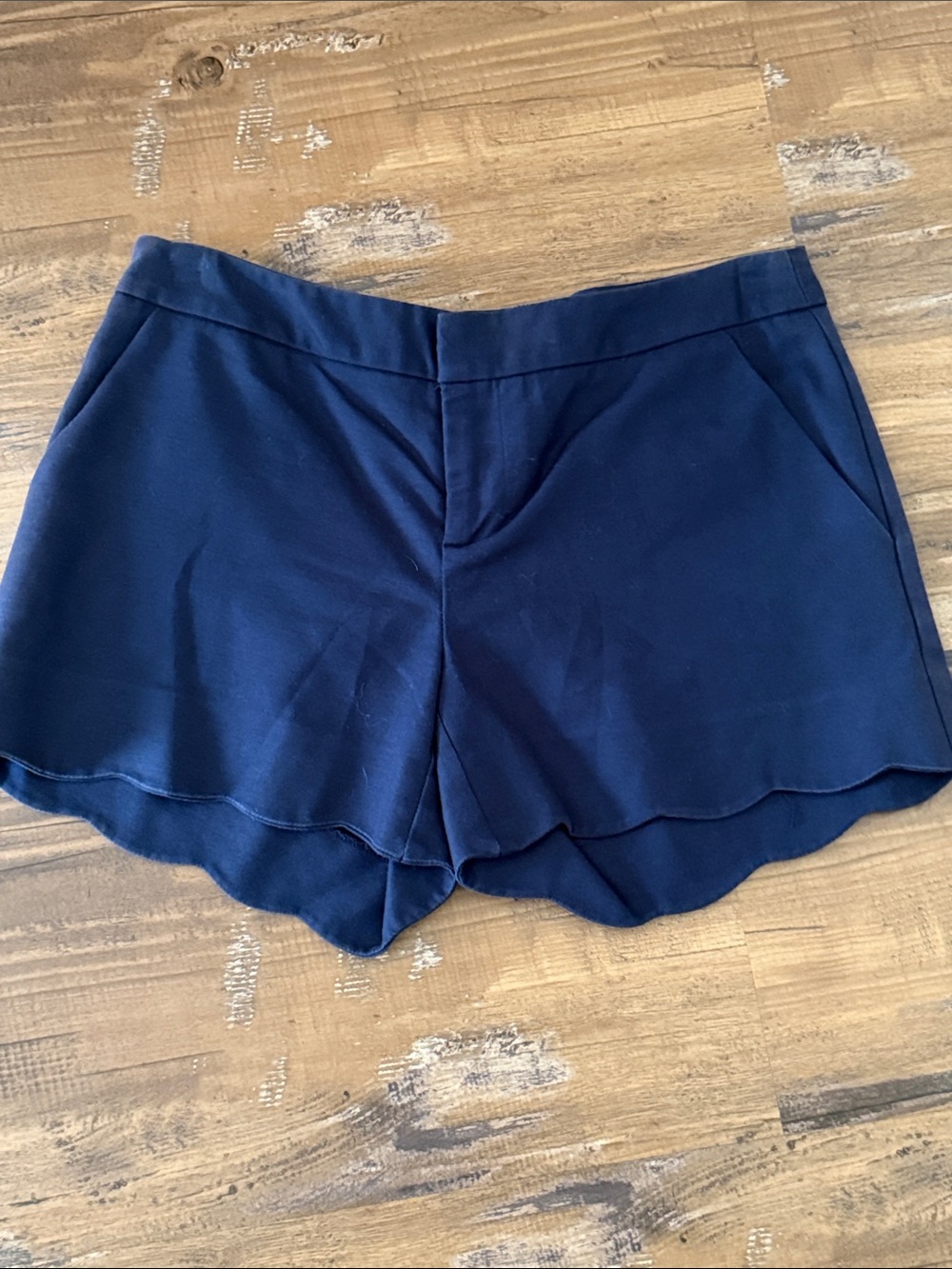 Maison Jules Scalloped Hem Navy Blue Tailored Dress Shorts Size 2